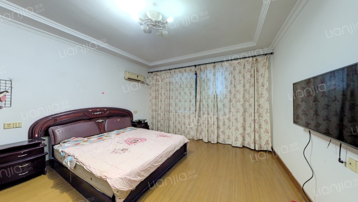 梁丰花园（花园浜南村）二手房实景图