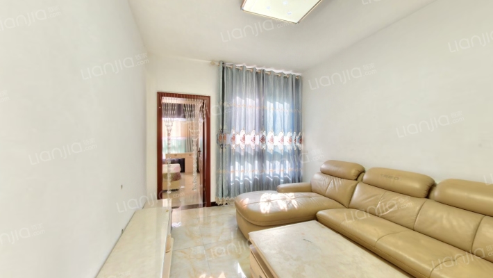 万峰城B区MINI公馆二手房实景图