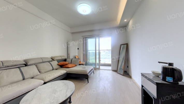 招商愉樾二手房实景图