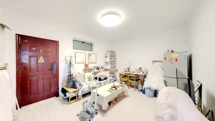 新领地二手房实景图