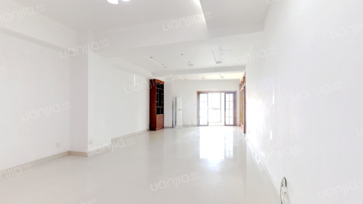 巴黎春天百货二手房实景图