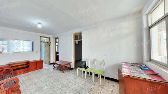 建新街市统建办楼二手房实景图