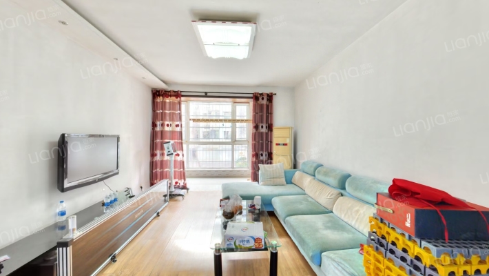 新世纪花园二手房实景图