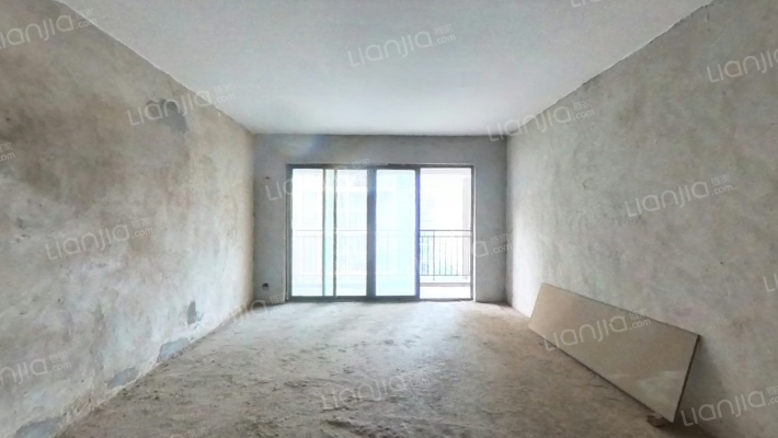 珠江愉景湾二手房实景图