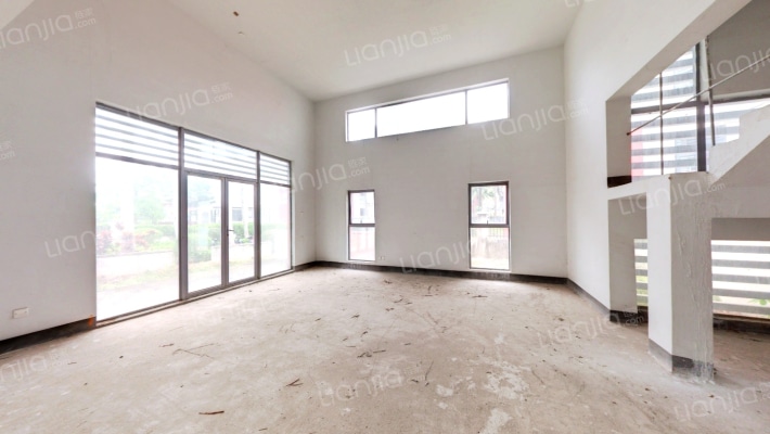 鲁能海蓝椰风B区二手房实景图