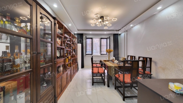 河畔泽园二手房实景图