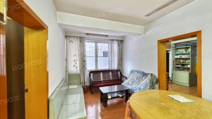 东街外贸宿舍二手房实景图