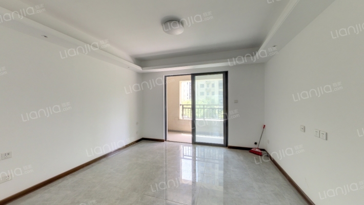 招商公园与湖二手房实景图