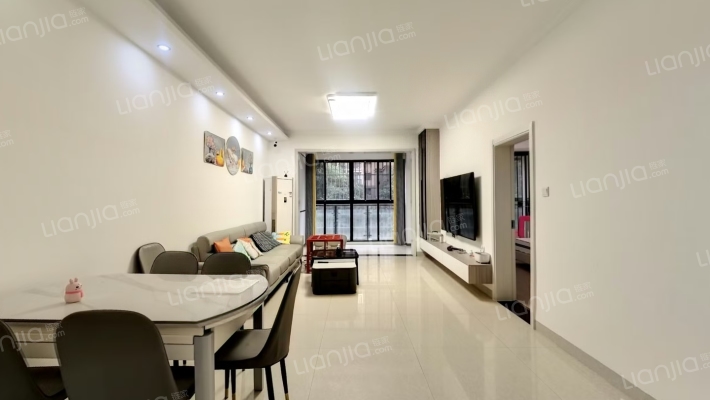 凯旋城二手房实景图