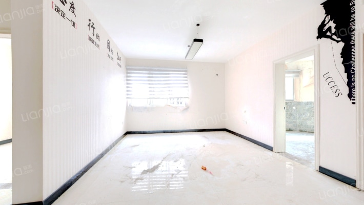 恒峰步行街二手房实景图