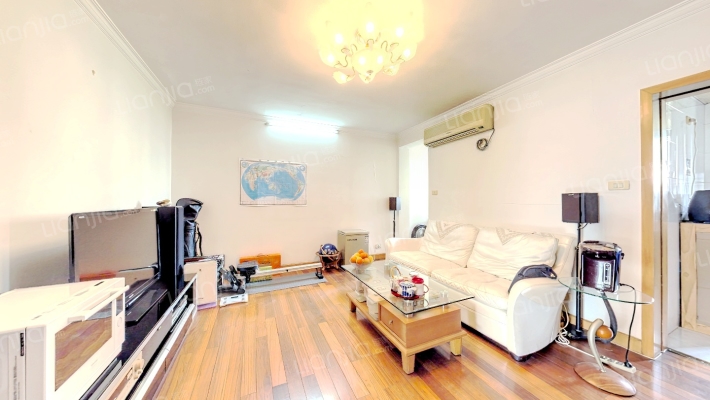 东方公寓(虹口)二手房实景图