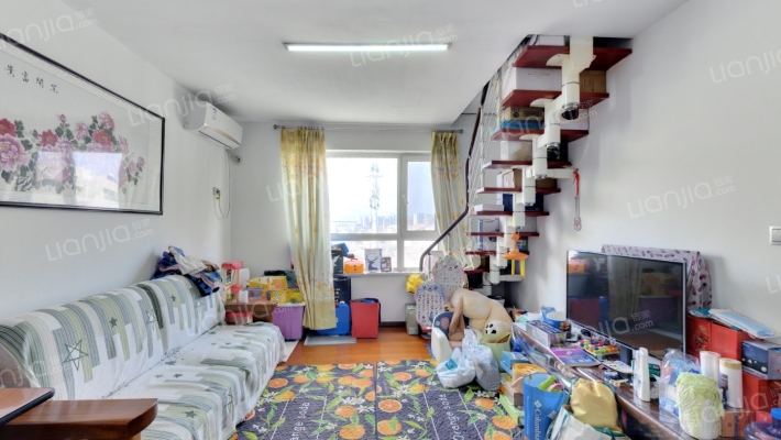 青林湖畔二手房实景图