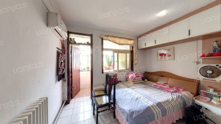 洪家楼南路13号二手房实景图