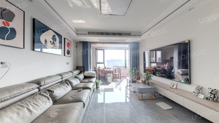 融创枫丹公馆二手房实景图