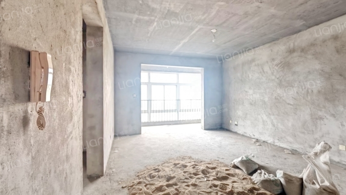 蔚蓝春天二手房实景图