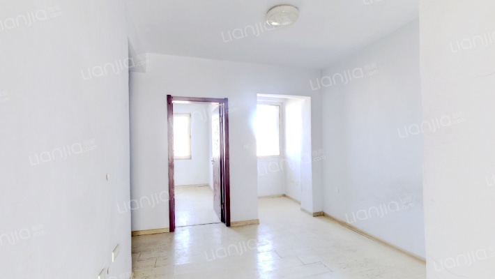 沈铁盛华庭二手房实景图