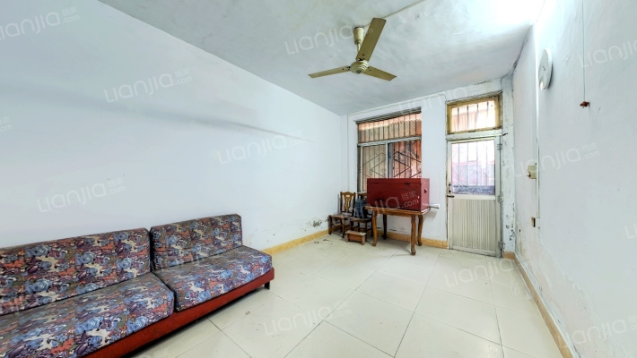 共青团西路南七巷二手房实景图