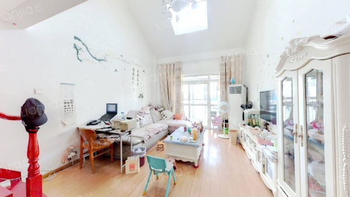 香江生态丽景C区二手房实景图
