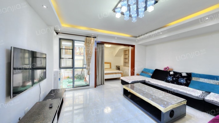 12棵橡树庄园二手房实景图