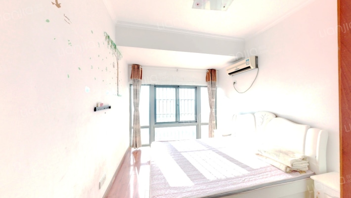 领域花园二手房实景图