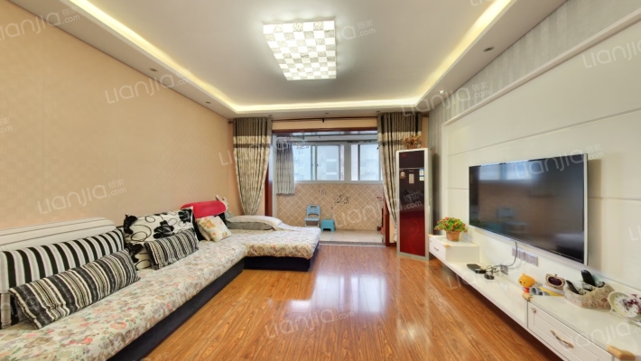 西湖春天二手房实景图