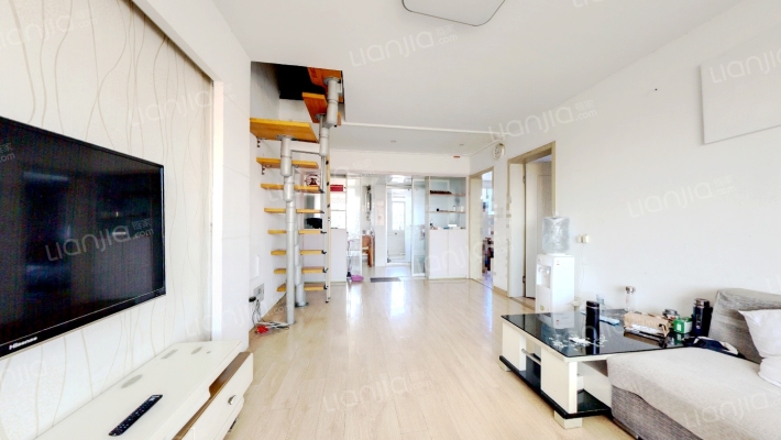 漕泾新村一区东区二手房实景图