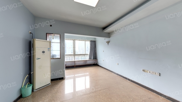 怡丰阳光大厦二手房实景图