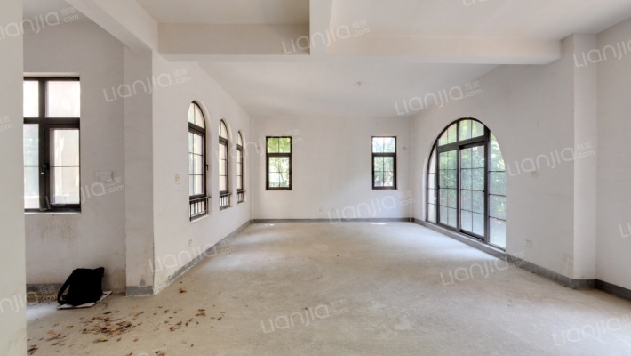 阿卡迪亚三区二手房实景图