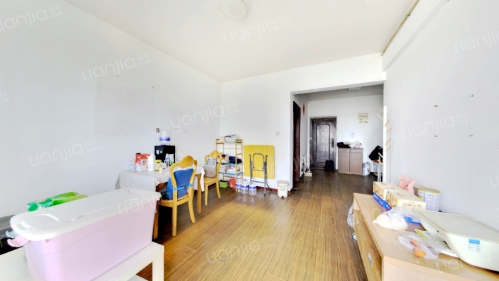 海尚名都二手房实景图