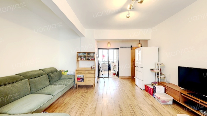 乙烯大院二手房实景图