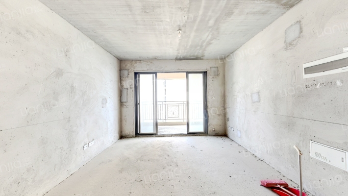 西建冠城世家二手房实景图