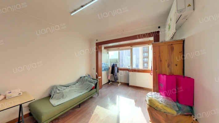 东新大楼二手房实景图