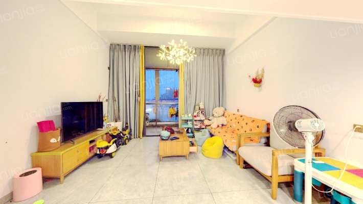 嘉宏万城二手房实景图