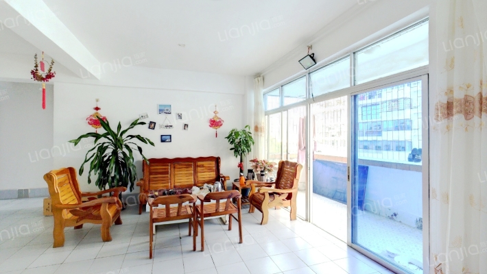 锦绣花园二手房实景图