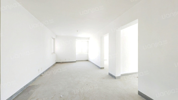 清荷家苑二手房实景图