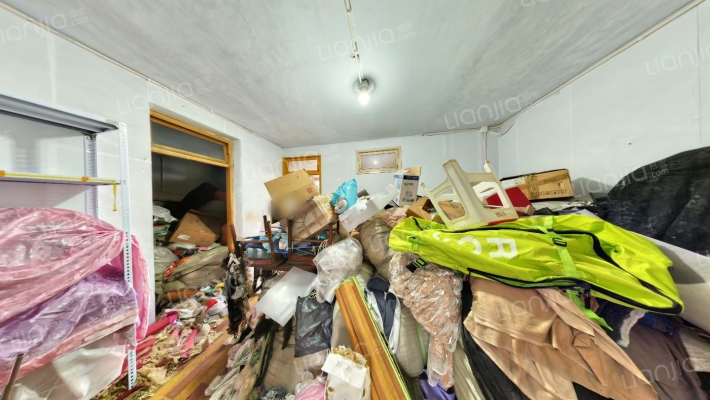 四川省地矿局区域地质调查队宿舍二手房实景图