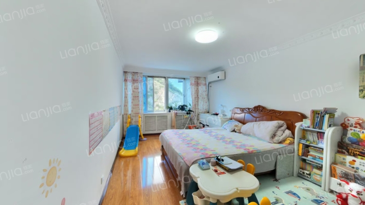 纪念街(唐山街商圈)二手房实景图