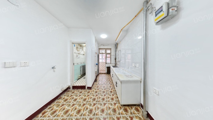 红巾大成小区二手房实景图