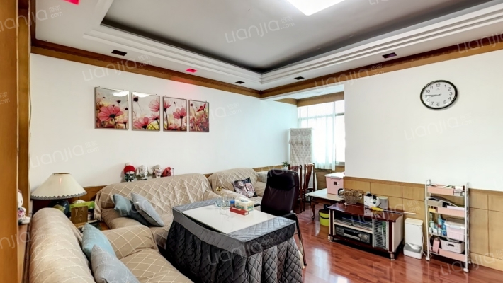 体改委单位宿舍二手房实景图