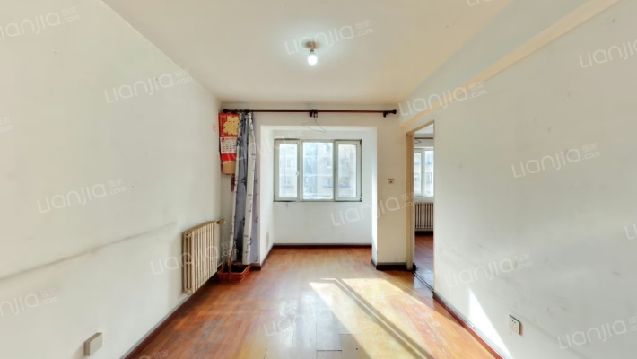 石泉砖厂B4区二手房实景图