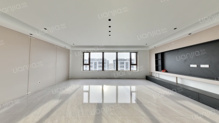 龙湖新星宇青云阙二手房实景图