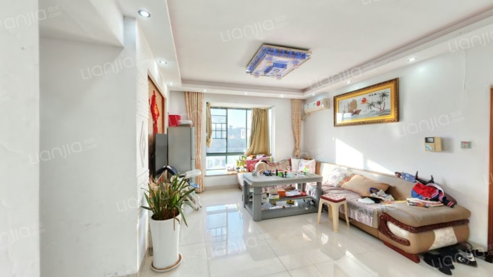 松雅湖畔二手房实景图