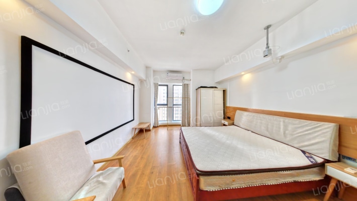 新世界广场二手房实景图