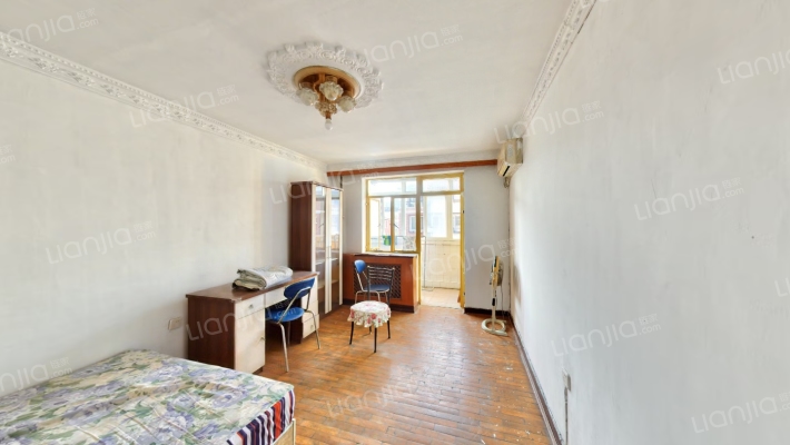 副食大楼二手房实景图