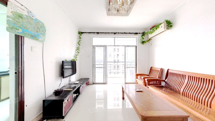 青青世界二手房实景图