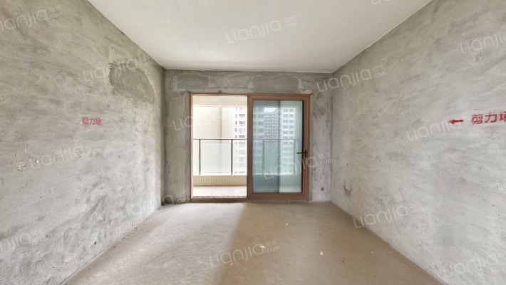 梵高的花园二手房实景图