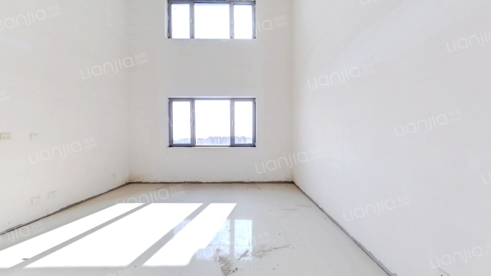 大陆青年都会二手房实景图