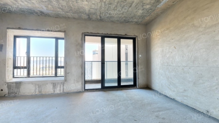 中洲河谷花园二手房实景图