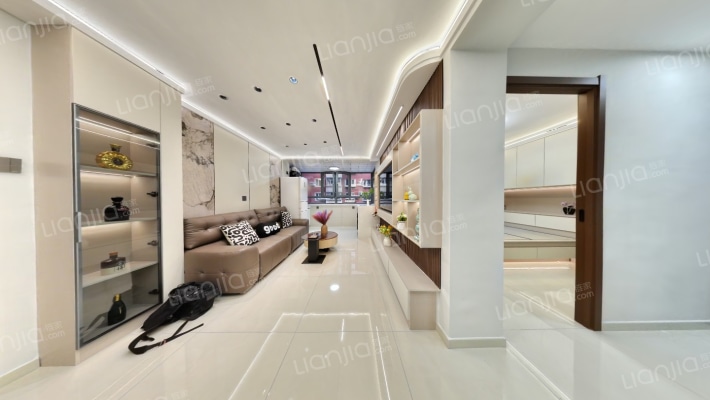 赞工街小区二手房实景图