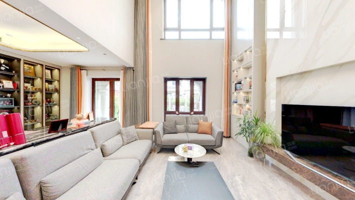 揽湖苑二手房实景图